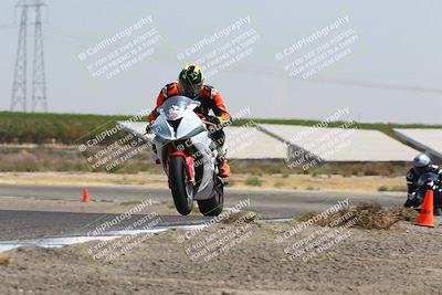 media/Sep-01-2025-Lets Ride (Mon) [[4370d11284]]/B Group/1220pm (Wheelie Bump)/